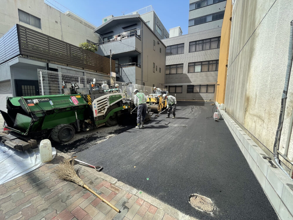 施工中